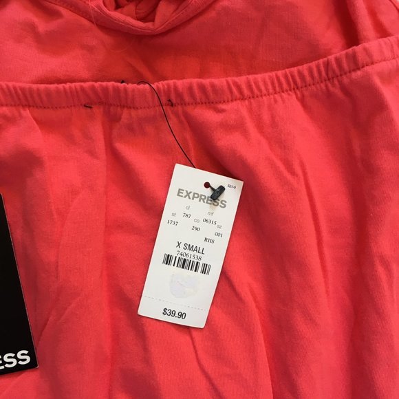 NWT Express Coral Ruffle Romper - Picture 5 of 5